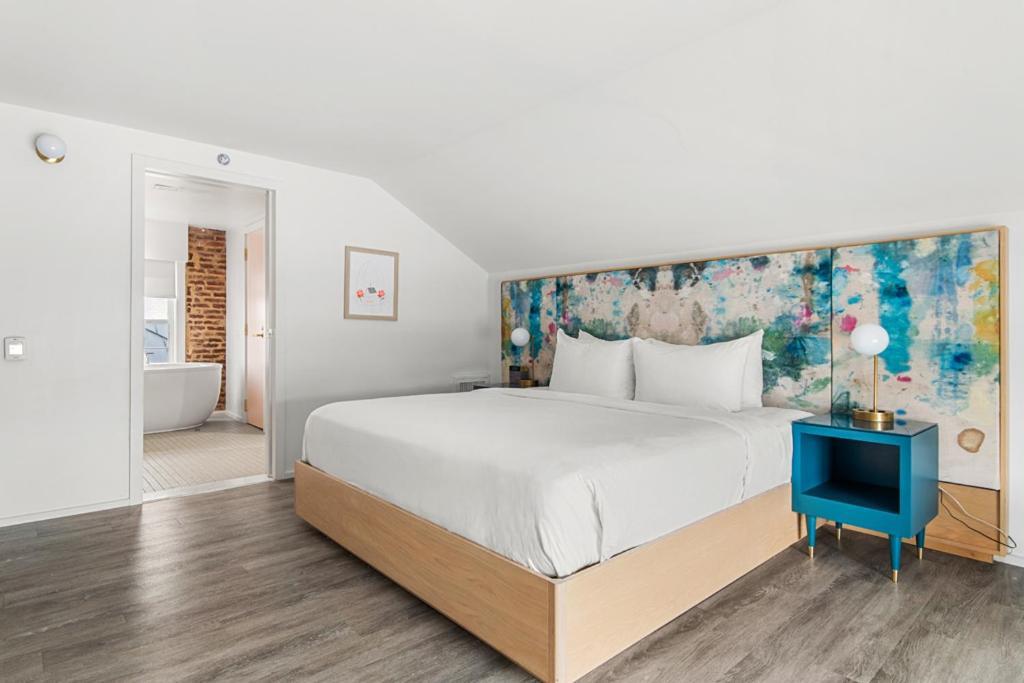 The Doyle Hotel シャーロッツビル エクステリア 写真